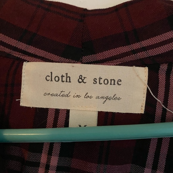 Cloth & Stone Faux-Wrap Drop-Hem Plaid Top - Picture 2 of 3